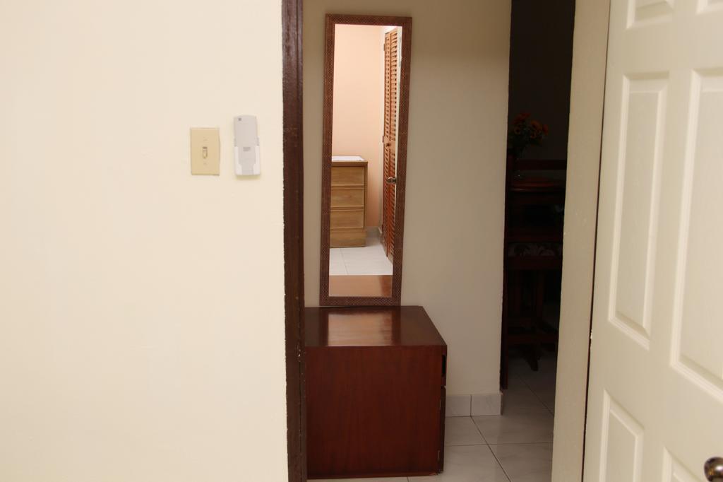 Central Oaklands Kingston Apt エクステリア 写真