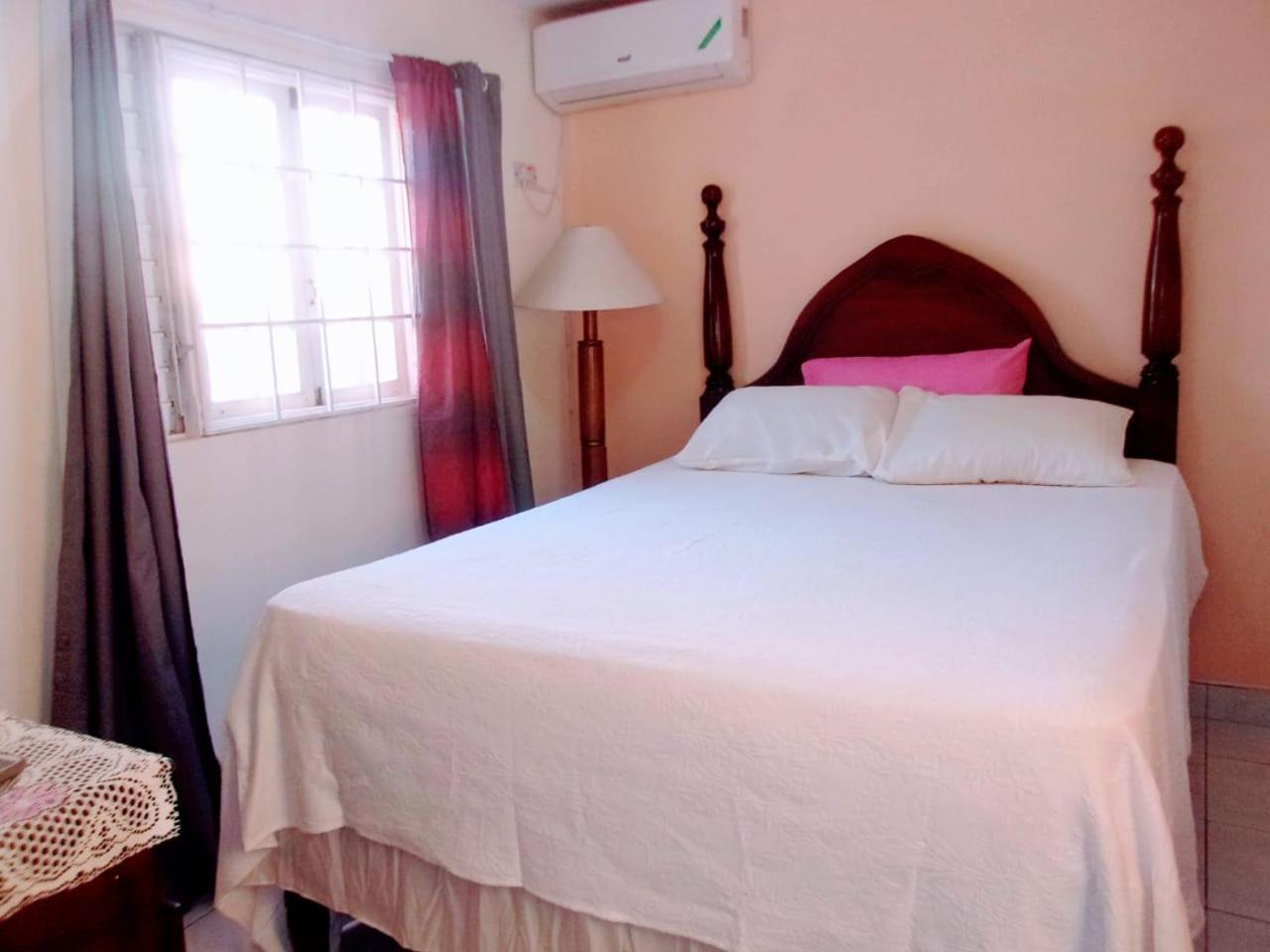 Central Oaklands Kingston Apt エクステリア 写真