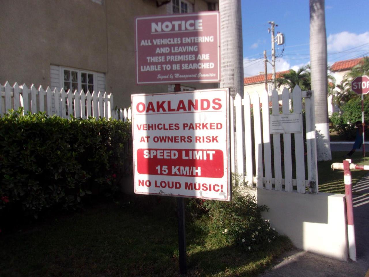 Central Oaklands Kingston Apt エクステリア 写真